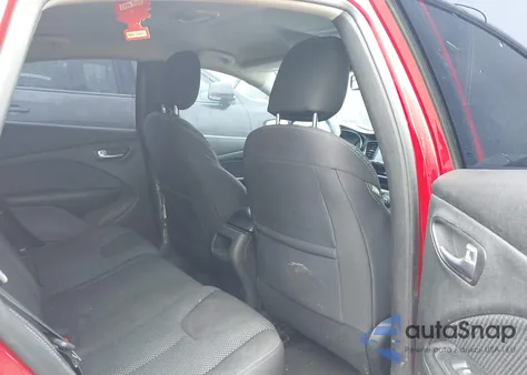 2014 Dodge Dart Sxt из США, поврежденный, VIN 1C3CDFBB1ED861128